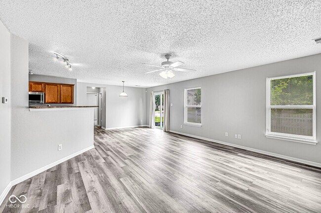 Building Photo - 12254 Maize Dr