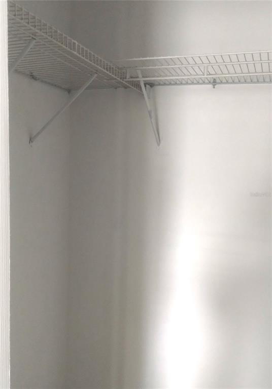 Building Photo - 804 Ave L SW