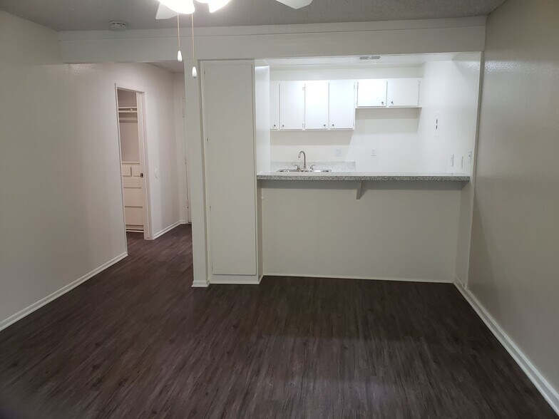 Interior Photo - 156 Arbor Park Apartments