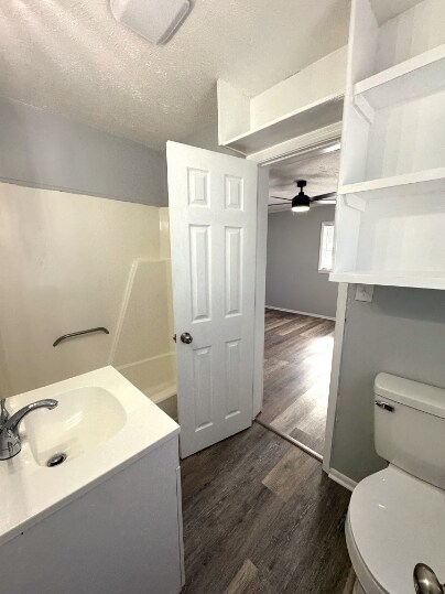 Building Photo - 608 22nd Ave N