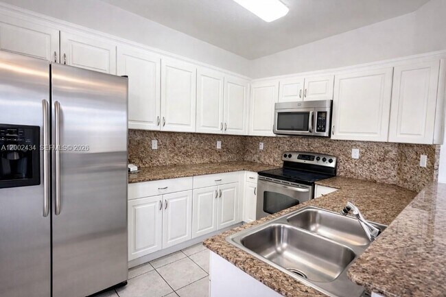 Building Photo - 10911 NW 79th St