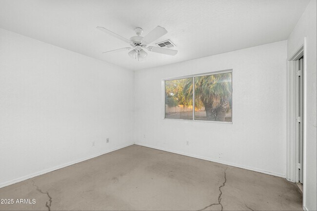 Building Photo - 17707 E Karsten Dr