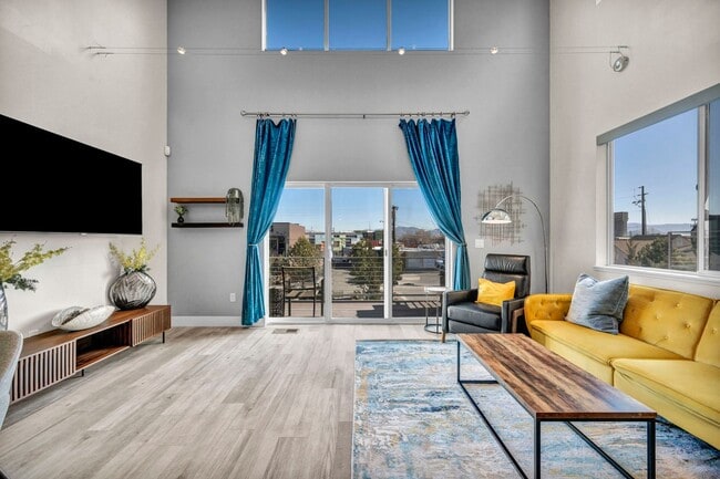 Building Photo - Mid-Town Modern Gem With EV Charger