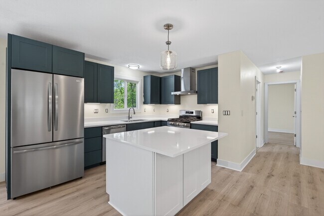 Building Photo - 6474 Totem Trail
