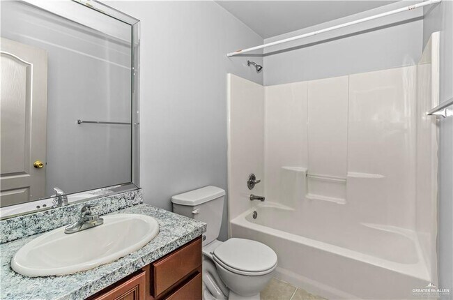 Building Photo - 12 N 39th St