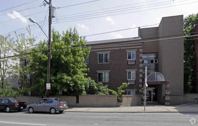 Primary Photo - Hollister House