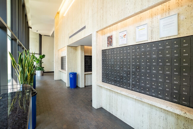 Building Photo - 1560 N Sandburg Terrace