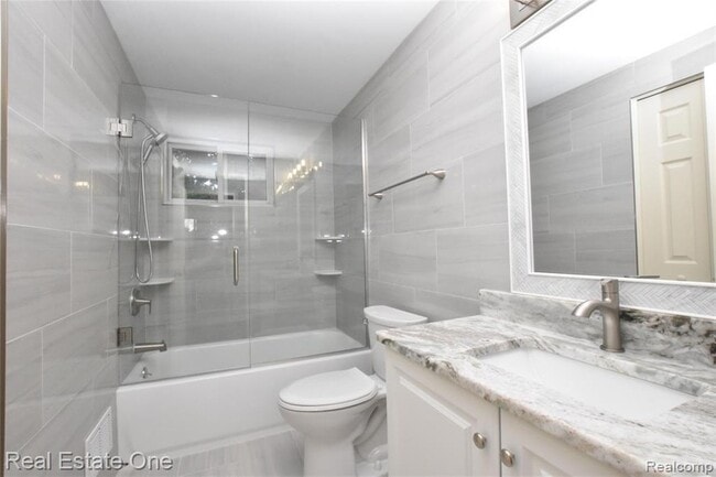 Building Photo - 1350 Laurel Valley Dr