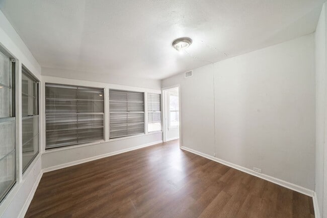 Building Photo - LAWN CARE INCLUDED! Updated 3-Bedroom Home with Detached Garage & Fenced Yard