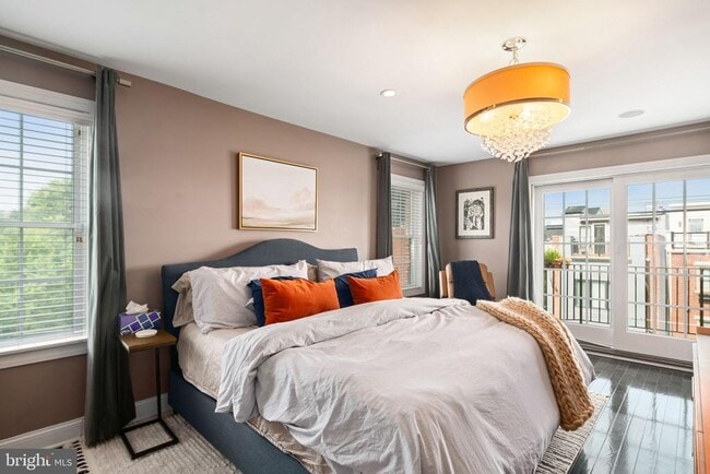 Building Photo - 1001 N 3rd St