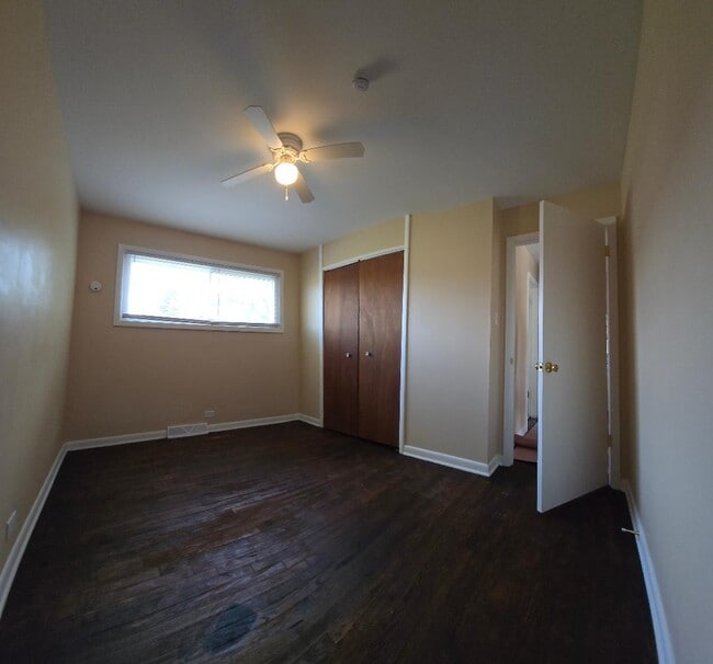 Building Photo - 208 Morgan St