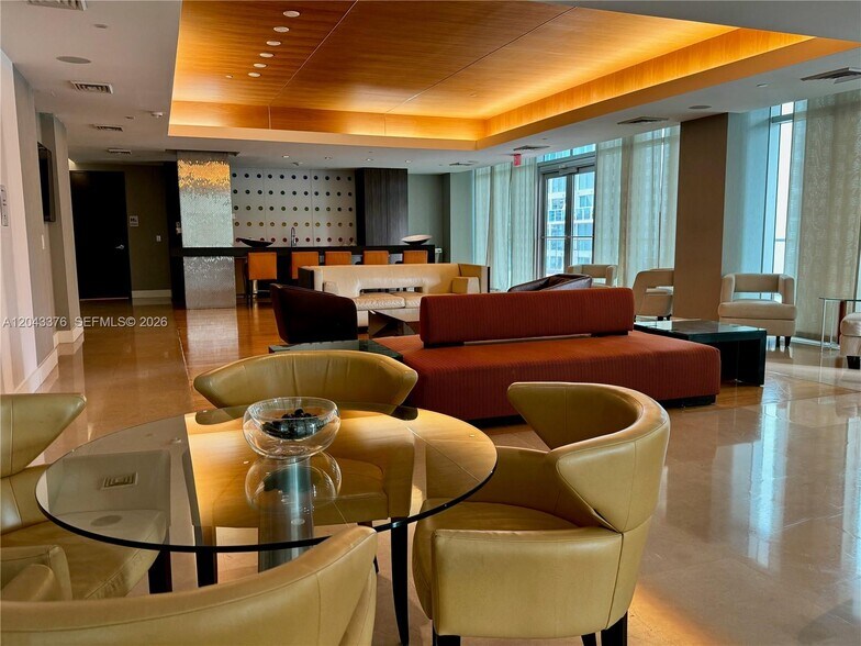 Building Photo - 500 Brickell Ave