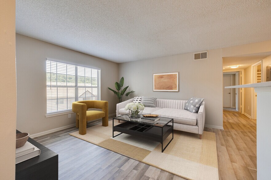 Building Photo - Hillside Place Apartments