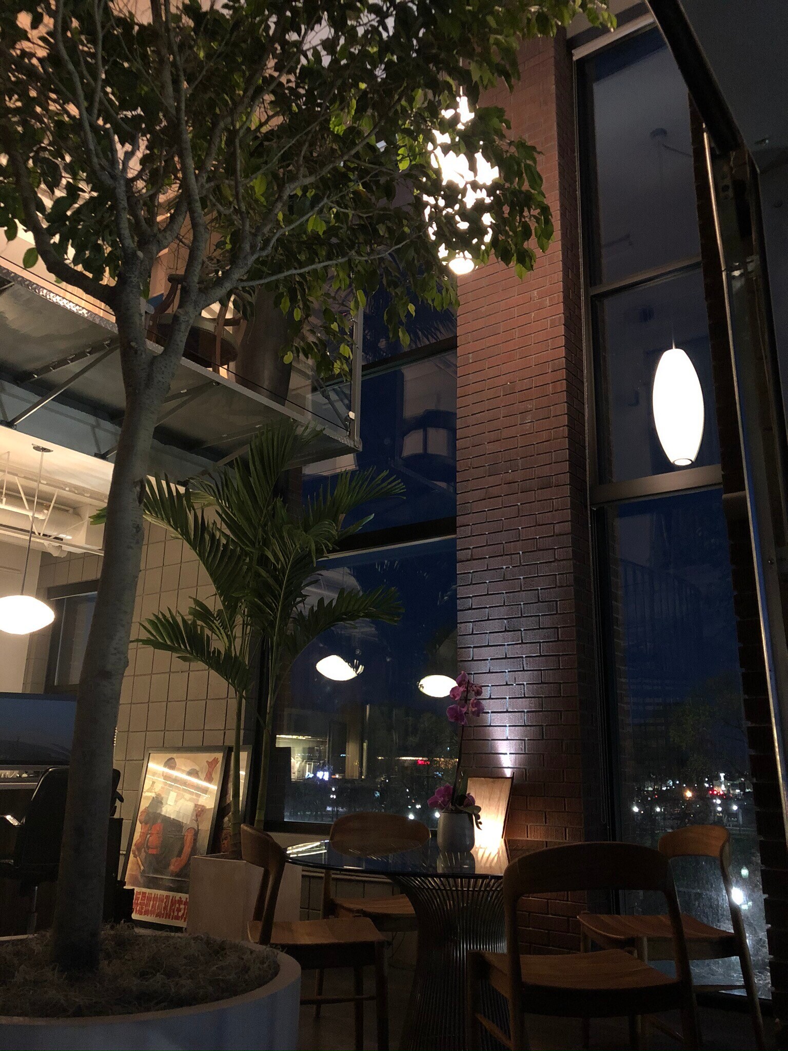 Building Photo - 360 W 300 S