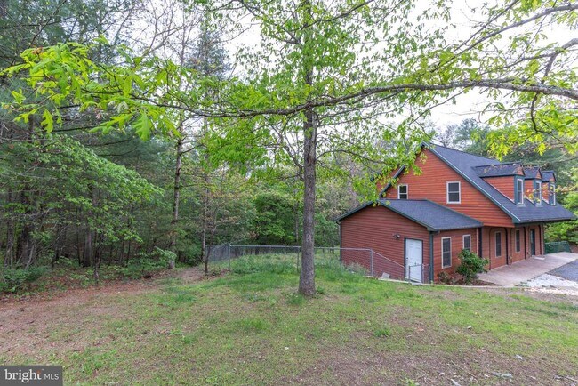 Building Photo - 4282 Swinging Bridge Rd