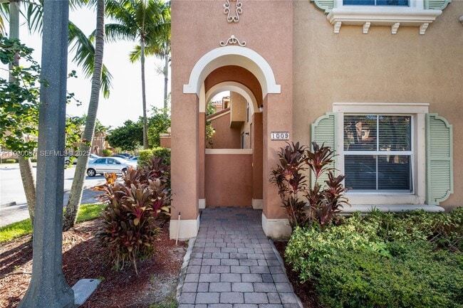 Building Photo - 1009 SW 144th Ave