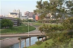 Building Photo - 2213 S Braeswood Blvd