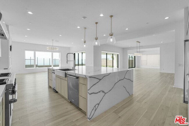 Building Photo - 20188 Marlow Ln