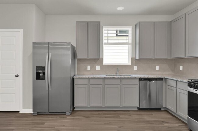 Building Photo - 13244 Musky Dr