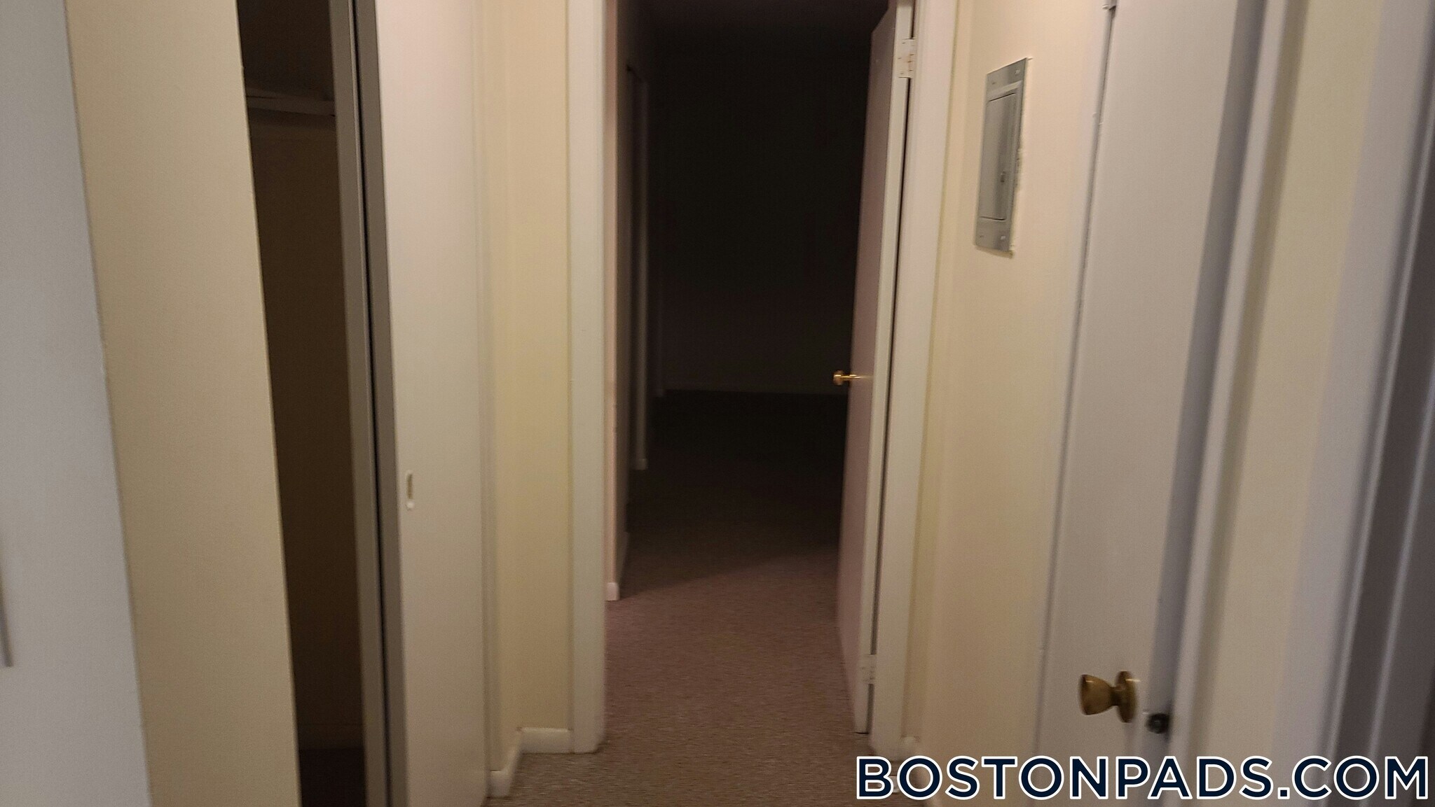 Building Photo - 245 Main St