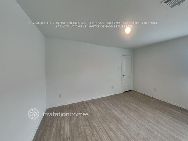 Building Photo - 113 Parish Ln