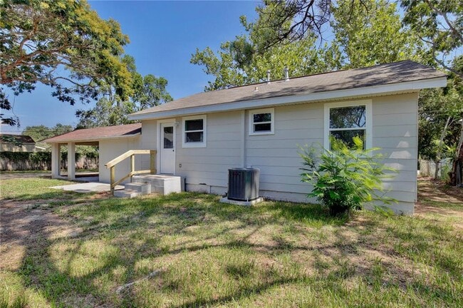 Building Photo - 222 E Atwater Ave