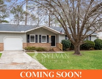 Building Photo - Charming 3 BR, 2 BA home is move-in ready