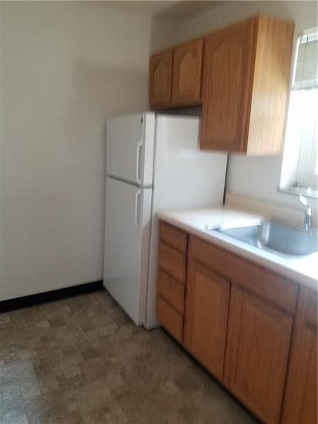 Building Photo - 2232 Broadway Ave