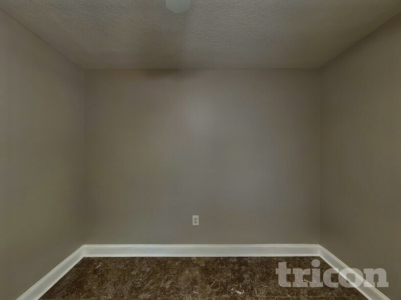 Building Photo - 2313 Pleasure Run Dr