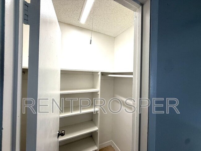 Building Photo - 4149 S Semoran Blvd