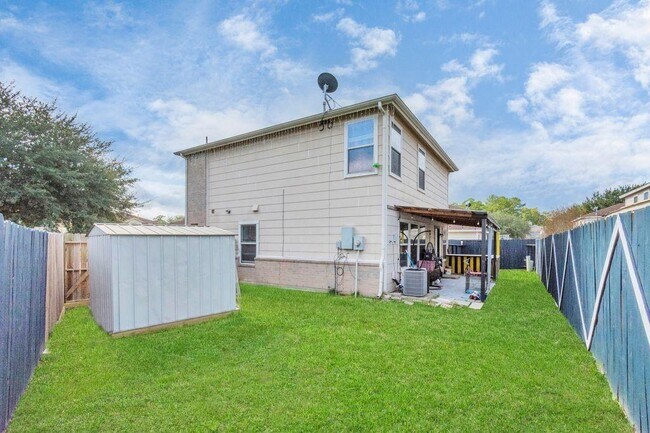 Building Photo - 4415 Twisting Pine Ct