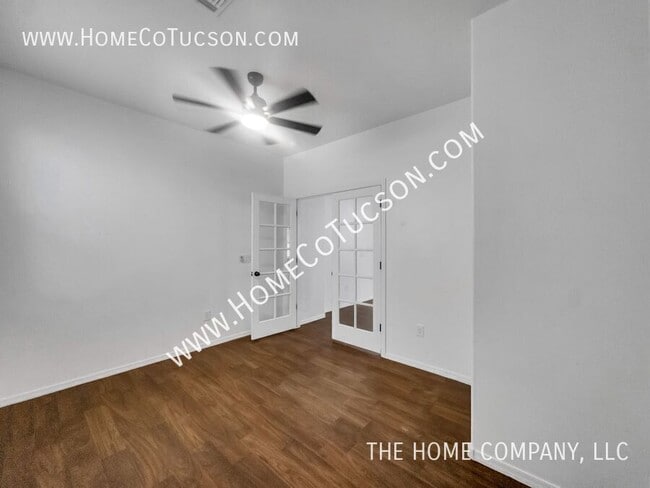 Building Photo - 6876 S Benedetti Ct