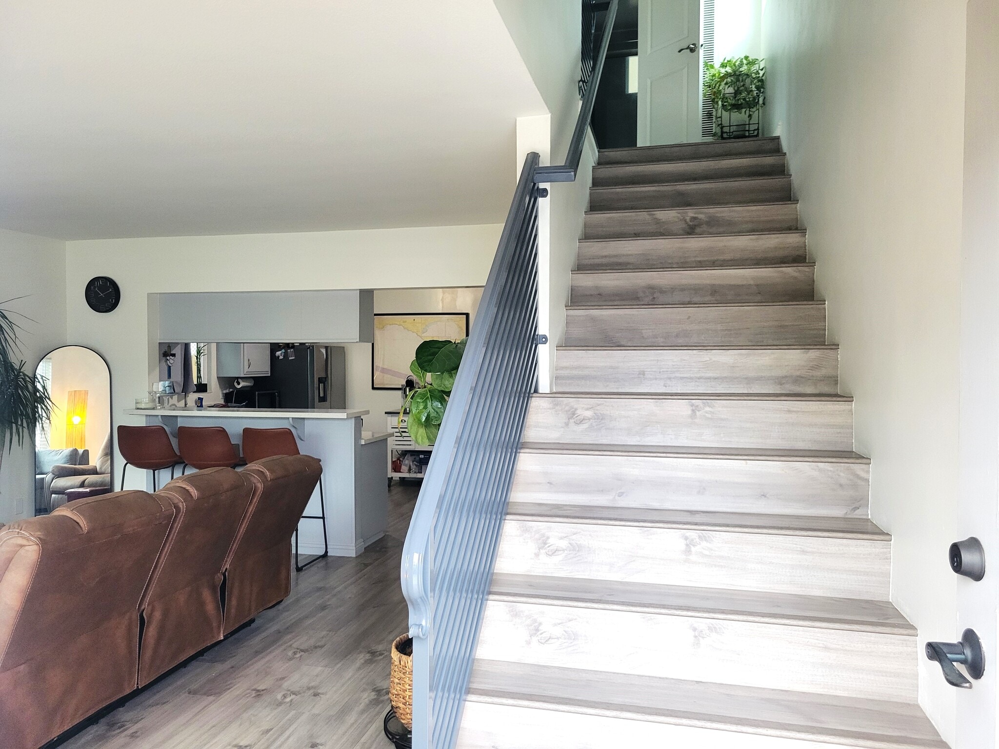 Building Photo - 211 13th St