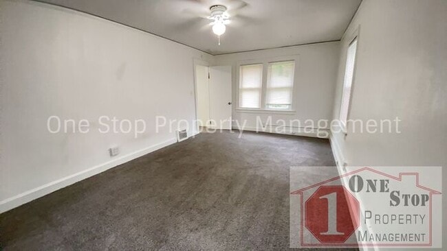 Building Photo - Gorgeous and Unique 4 Bedroom 1.5 Bathroom...