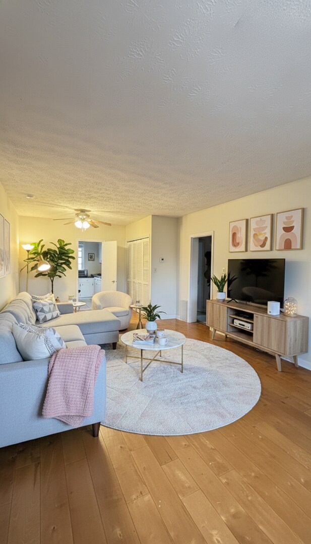 Building Photo - 935 Baxter St