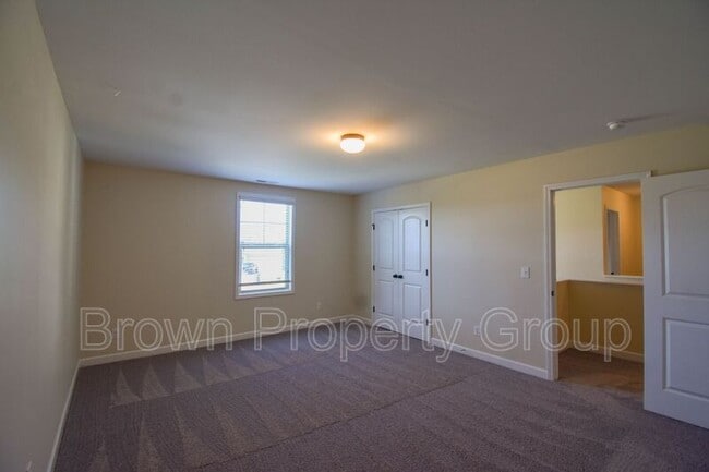 Building Photo - 76 Lumina Ct