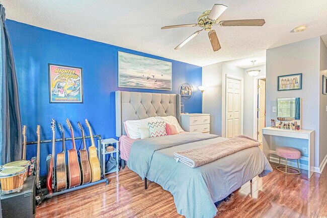 Building Photo - 4930 Windsor Green Way