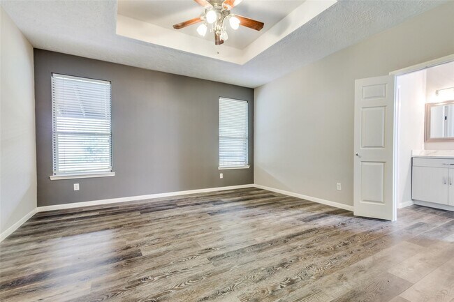 Building Photo - 4431 Green Tee Dr