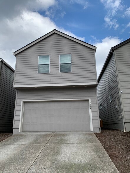 Building Photo - 2664 NE 116th Pl