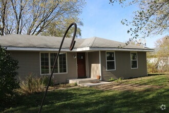 Building Photo - 2415 Lockner Blvd