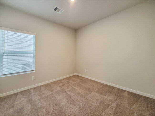 Building Photo - 16983 Pandora Wy