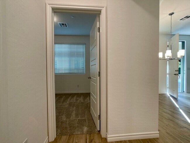 Building Photo - LOVELY TOWNHOUSE FOR RENT - GATED 3 BED 3 ...