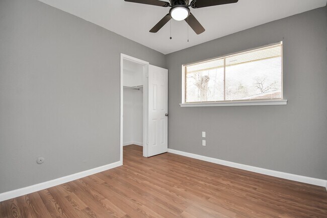 Building Photo - 6439 Hidden Arbor Ln