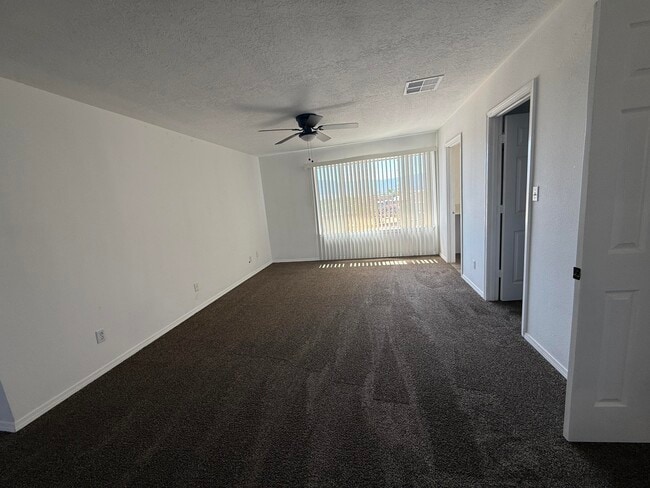 Building Photo - 4808 Driftwood Ave NW