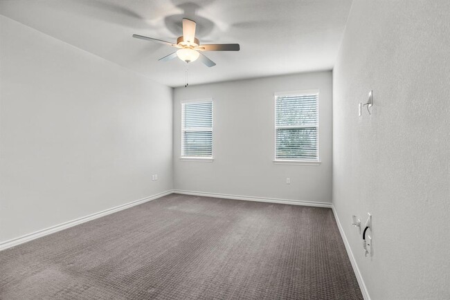 Building Photo - 1701 Jacey Way