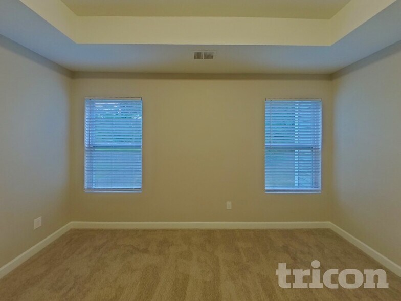 Building Photo - 745 Brooke Nicole Place
