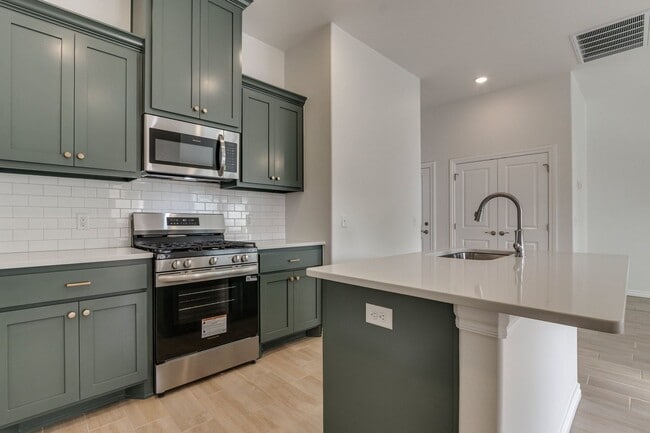 Building Photo - New construction in Britton Farms