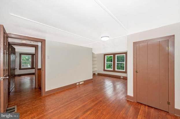 Building Photo - 15213 Clear Spring Rd