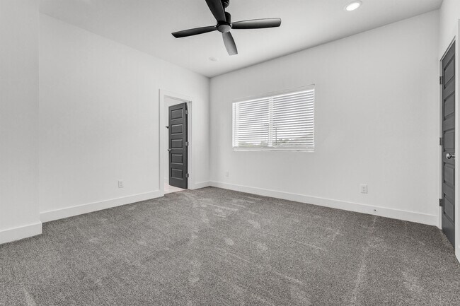 Building Photo - 3004 Alpha Wolf Ct