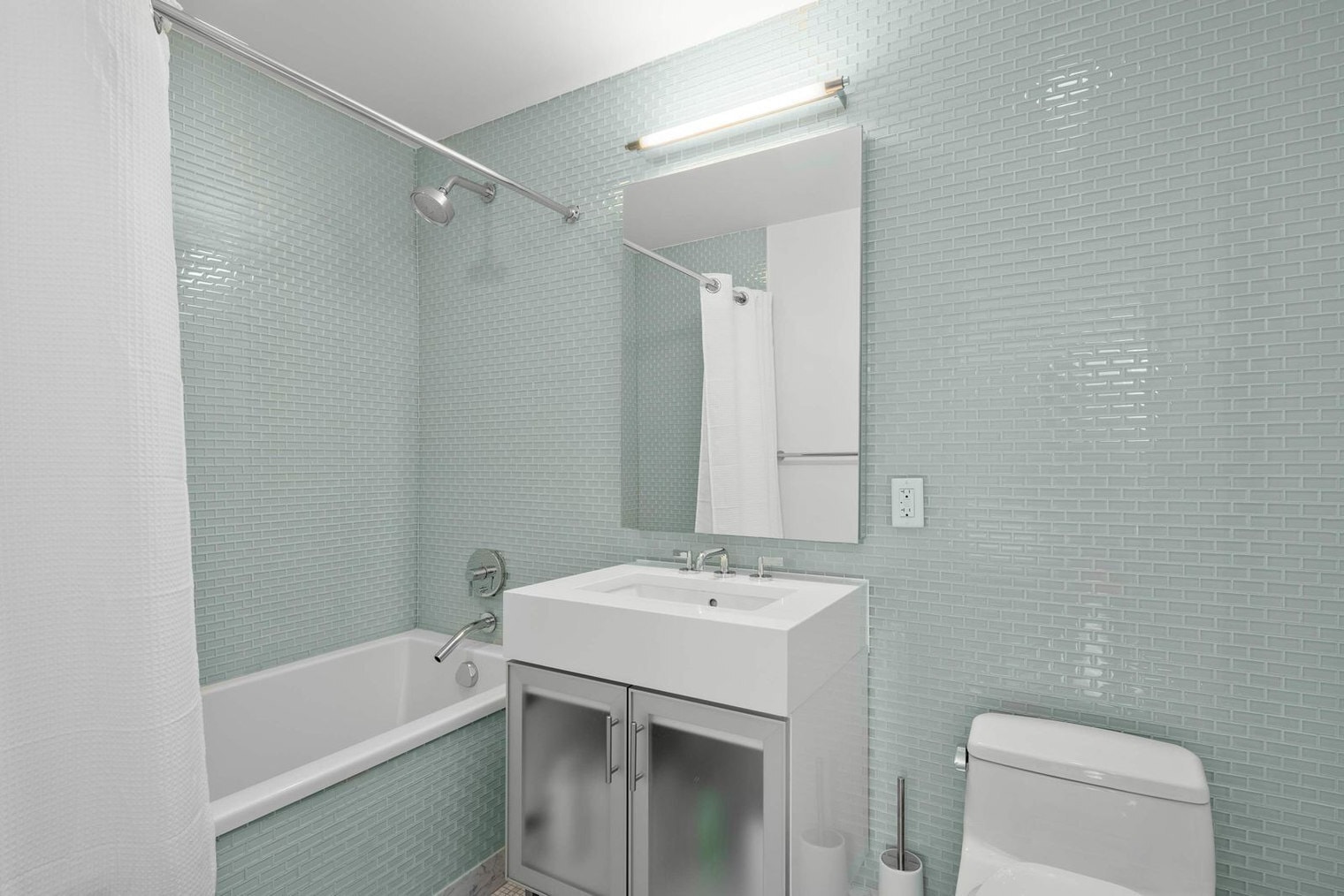 Building Photo - 1113 York Ave